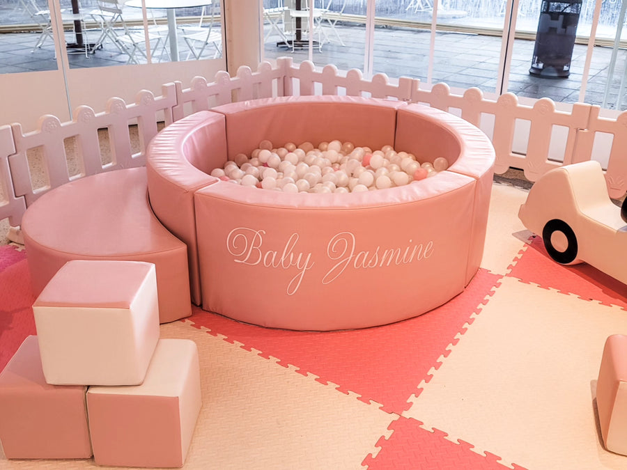 Poppy Luxe Ball Pit