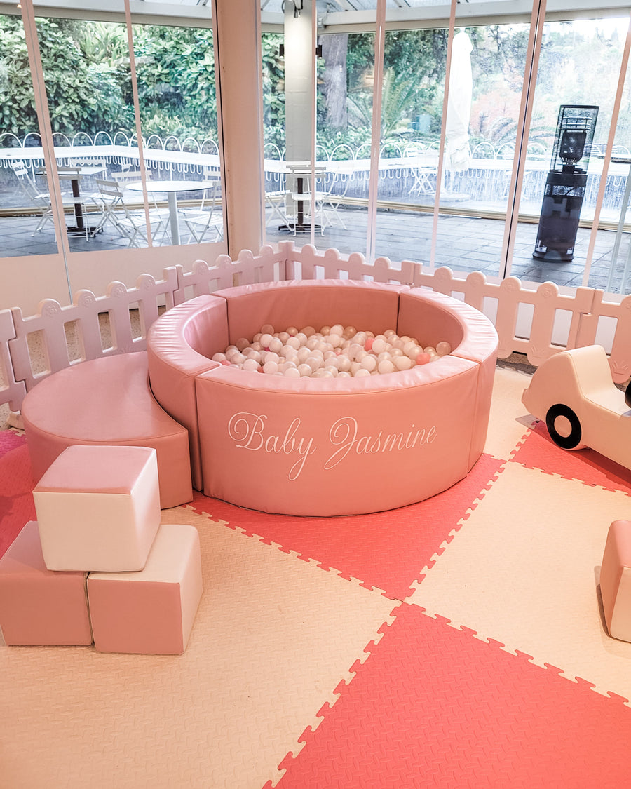Poppy Luxe Ball Pit