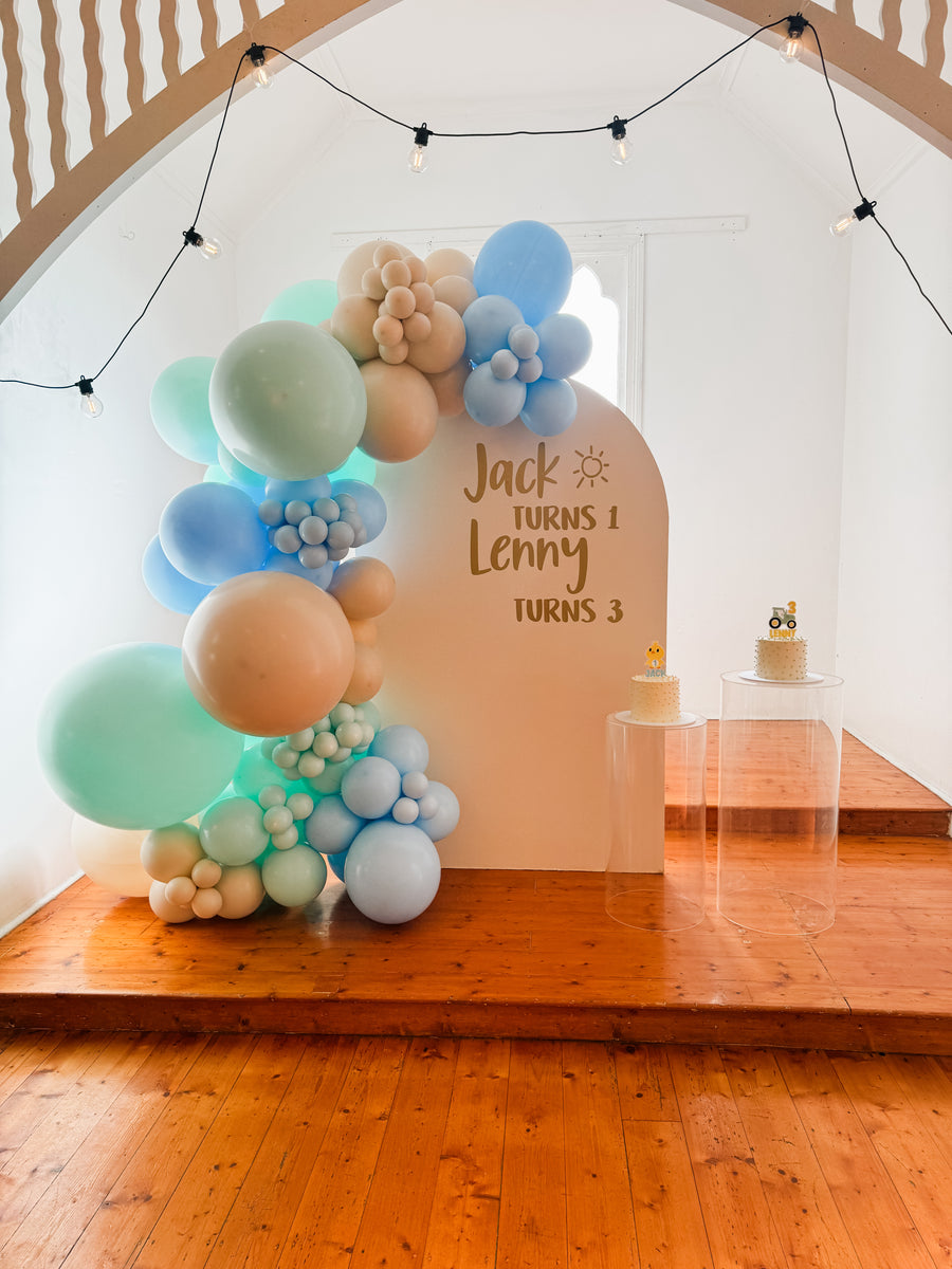 Jack & Lenny Balloon Garland